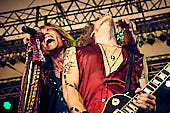 Big-Ones_2019-08-08_017.jpg : Big Ones a tribute to Aerosmith live auf der Festung Ehrenbreitstein, Rheinpuls Festival, Koblenz am 08.08.2019, Bild 17/41