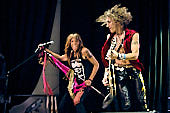 Big-Ones_2019-08-08_027.jpg : Big Ones a tribute to Aerosmith live auf der Festung Ehrenbreitstein, Rheinpuls Festival, Koblenz am 08.08.2019, Bild 27/41