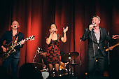 Bonita-Blues-Shacks_2022-02-11_023_Foto-Klaus-Manns.jpg : Bonita & The Blues Shacks, live in concert im Café Hahn am 11.02.2022, Bild 23/32