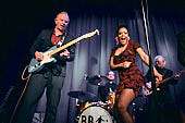 Bonita-Blues-Shacks_2022-02-11_029_Foto-Klaus-Manns.jpg : Bonita & The Blues Shacks, live in concert im Café Hahn am 11.02.2022, Bild 29/32