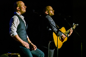 Bookends_2018-03-10_KlM_010.jpg : Bookends - Simon & Garfunkel Through the Years Tour 2018, Bild 10/21