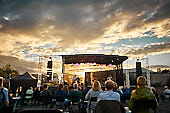 D-Kings-Club-Band_2020-08-23_035.jpg : D. King's Club Band Konzert am 23.08.2020 beim Open-Air Kultur-Picknick Wirges, Bild 35/39