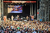 Die-Toten-Aerzte_2019-08-01_005.jpg : Die Toten Ärzte live auf der Festung Ehrenbreitstein, Rheinpuls Festival, Koblenz am 01.08.2019, Bild 5/54