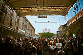 Die-Toten-Aerzte_2019-08-01_013.jpg : Die Toten Ärzte live auf der Festung Ehrenbreitstein, Rheinpuls Festival, Koblenz am 01.08.2019, Bild 13/54