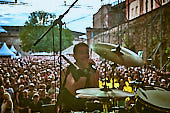 Die-Toten-Aerzte_2019-08-01_027.jpg : Die Toten Ärzte live auf der Festung Ehrenbreitstein, Rheinpuls Festival, Koblenz am 01.08.2019, Bild 27/54