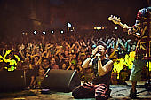 Die-Toten-Aerzte_2019-08-01_048.jpg : Die Toten Ärzte live auf der Festung Ehrenbreitstein, Rheinpuls Festival, Koblenz am 01.08.2019, Bild 48/54