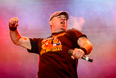 Dirty_Deeds_79_2014-05-02_03.jpg : Dirty Deeds '79, Open Air, Bonn Rheinauenfest 02.05.2014, Bild 3/25