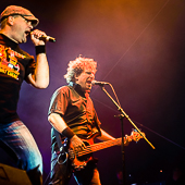 Dirty_Deeds_79_2014-05-02_05.jpg : Dirty Deeds '79, Open Air, Bonn Rheinauenfest 02.05.2014, Bild 5/25