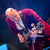 Dirty_Deeds_79_2014-05-02_11.jpg : Dirty Deeds '79, Open Air, Bonn Rheinauenfest 02.05.2014, Bild 11/25