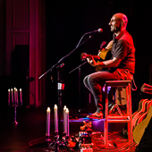 Echoes-Acoustic_2015-12-18_031.jpg : Echoes "Barefoot To The Moon", Zusatzkonzert im Stadttheater Aschaffenburg am 18.12.2015, Bild 31/81