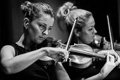 Echoes-Acoustic_2015-12-18_040.jpg : Echoes "Barefoot To The Moon", Zusatzkonzert im Stadttheater Aschaffenburg am 18.12.2015, Bild 40/81