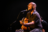 Echoes-Acoustic_2015-12-18_056.jpg : Echoes "Barefoot To The Moon", Zusatzkonzert im Stadttheater Aschaffenburg am 18.12.2015, Bild 56/81