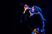 Femme-Schmidt_2016-05-27_003.jpg : Femme Schmidt RAW Tour 2016, Konzert am 27.05.2016 im Café Hahn, Bild 3/25