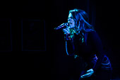 Femme-Schmidt_2016-05-27_005.jpg : Femme Schmidt RAW Tour 2016, Konzert am 27.05.2016 im Café Hahn, Bild 5/25