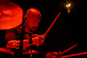 Femme-Schmidt_2016-05-27_021.jpg : Femme Schmidt RAW Tour 2016, Konzert am 27.05.2016 im Café Hahn, Bild 21/25