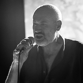 Fish_2014-11-02_24.jpg : Fish Konzert im Café Hahn, 02.11.2014, The Moveable Feast Tour 2014, Bild 24/42