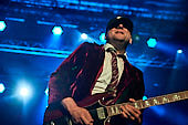 Hole-Full-Of-Love_2021-08-28_012_Foto-Klaus-Manns.jpg : Hole Full Of Love, a tribute to ACDC live beim 40. Jubiläum Café Hahn, Festung Ehrenbreitstein  Koblenz am 26.08.2021. , Bild 12/38