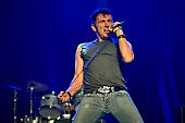 Hole-Full-Of-Love_2021-08-28_023_Foto-Klaus-Manns.jpg : Hole Full Of Love, a tribute to ACDC live beim 40. Jubiläum Café Hahn, Festung Ehrenbreitstein  Koblenz am 26.08.2021. , Bild 23/38
