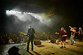 Hole-Full-Of-Love_2021-08-28_034_Foto-Klaus-Manns.jpg : Hole Full Of Love, a tribute to ACDC live beim 40. Jubiläum Café Hahn, Festung Ehrenbreitstein  Koblenz am 26.08.2021. , Bild 34/38
