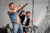 Hole_Full_of_Love_2015-06-18__002.jpg : Hole Full of Love am 18.06.2015 auf Festung Ehrenbreitstein, Rheinpuls Festival, Bild 2/41