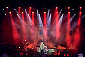 Hubert-von-Goisern_2022-06-22_005_Foto-Klaus-Manns.jpg : Hubert von Goisern: Zeiten & Zeichen Tour 2022, Festung-Ehrenbreitstein, Koblenz am 22.06.2022, Bild 5/37