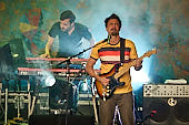 Hubert-von-Goisern_2022-06-22_022_Foto-Klaus-Manns.jpg : Hubert von Goisern: Zeiten & Zeichen Tour 2022, Festung-Ehrenbreitstein, Koblenz am 22.06.2022, Bild 22/37