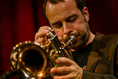 Joo_Kraus_meets_Malia_2016-04-22_001.jpg : Joo Kraus meets Malia, Konzert am 22.04.2016 im Café Hahn, Bild 1/30