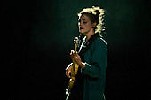 Jupiter-Jones_Koblenz_2021-08-19_013_Foto-Klaus-Manns.jpg : Jupiter Jones live Konzert am 19.08. 2021, Festung-Ehrenbreitstein, Koblenz, Bild 13/30
