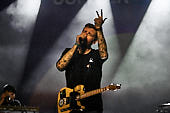 Jupiter-Jones_Koblenz_2021-08-19_017_Foto-Klaus-Manns.jpg : Jupiter Jones live Konzert am 19.08. 2021, Festung-Ehrenbreitstein, Koblenz, Bild 17/30
