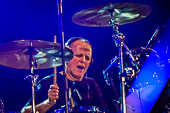 Manfred_Manns_Earth_Band_-_2015-12-11_008.jpg : Manfred Mann's Earth Band, Hunsrückhalle Simmern, 11.12.2015, Bild 8/60