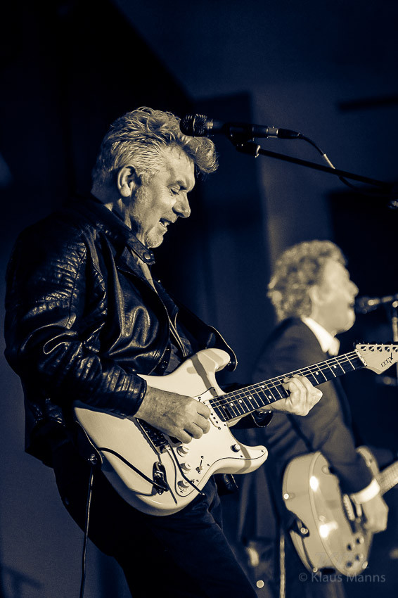 Manfred_Manns_Earth_Band_-_2015-12-11_042.jpg : Manfred Mann's Earth Band, Hunsrückhalle Simmern, 11.12.2015, Bild 42/60