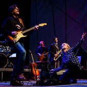 Mariuzz_2015-08-27_041.jpg : Mariuzz, a tribute to Marius Müller-Westernhagen feat. MMW-Band-Legende Markus Winstroer beim Rheinpuls Festival auf der Festung Ehrenbreitstein in Koblenz am 27.08.2015, Bild 41/63