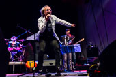 Mariuzz_2015-08-27_044.jpg : Mariuzz, a tribute to Marius Müller-Westernhagen feat. MMW-Band-Legende Markus Winstroer beim Rheinpuls Festival auf der Festung Ehrenbreitstein in Koblenz am 27.08.2015, Bild 44/63