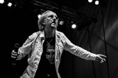Mariuzz_2015-08-27_054.jpg : Mariuzz, a tribute to Marius Müller-Westernhagen feat. MMW-Band-Legende Markus Winstroer beim Rheinpuls Festival auf der Festung Ehrenbreitstein in Koblenz am 27.08.2015, Bild 54/63