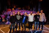 Mariuzz_2015-08-27_061.jpg : Mariuzz, a tribute to Marius Müller-Westernhagen feat. MMW-Band-Legende Markus Winstroer beim Rheinpuls Festival auf der Festung Ehrenbreitstein in Koblenz am 27.08.2015, Bild 61/63