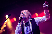 Mariuzz_2015-10-16_006.jpg : Mariuzz (Westernhagen Tribute) beim ESWE ENERGY ROCK 2015 am 16.10.2015, Christian-B?cher-Halle, Wiesbaden, Bild 6/35