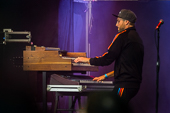 Marleys_Ghost_2015-09-27_008.jpg : Marley&lsquo;s Ghost beim REFUGEE AID Benefiz-Festival am 27.09.2015 auf Festung-Ehrenbreitstein, Bild 8/23