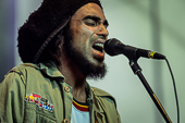 Marleys_Ghost_2015-09-27_019.jpg : Marley&lsquo;s Ghost beim REFUGEE AID Benefiz-Festival am 27.09.2015 auf Festung-Ehrenbreitstein, Bild 19/23