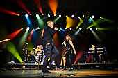Mercy-Street_2021-07-22_050_Foto-Klaus-Manns.jpg : Mercy Street, a tribute to Peter Gabriel, live beim Rheinpuls-Festival am 22.07.2021, Festung Ehrenbreitstein, Koblenz, Bild 50/53