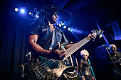 Mothers-Finest_2022-05-16_003_Foto-Klaus-Manns.jpg : Mother's Finest live concert on 16.05.2022 at Caf&eacute; Hahn, Koblenz, Germany, Bild 3/23