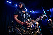 Mothers-Finest_2022-05-16_011_Foto-Klaus-Manns.jpg : Mother's Finest live concert on 16.05.2022 at Caf&eacute; Hahn, Koblenz, Germany, Bild 11/23