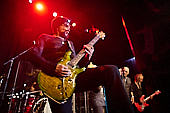 Mothers-Finest_2022-05-16_012_Foto-Klaus-Manns.jpg : Mother's Finest live concert on 16.05.2022 at Caf&eacute; Hahn, Koblenz, Germany, Bild 12/23