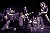 Purple_Rising_2016-01-23_039.jpg : Purple Rising, Café Hahn - Koblenz, 23.01.2016, Bild 39/62