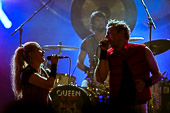 Queen_Kings_2014-08-09_27.jpg : Queen Kings, Festungsmusikfest zu Rhein in Flammen, Festung Ehrenbreitstein, 09.08.2014, Bild 27/41