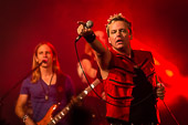 Queen_Kings_2014-08-09_36.jpg : Queen Kings, Festungsmusikfest zu Rhein in Flammen, Festung Ehrenbreitstein, 09.08.2014, Bild 36/41