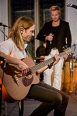Queen_Kings_unplugged_2015-03-08_007.jpg : Queen Kings Unplugged Show, Klosterkirche-Hennef, 08.03.2015, Bild 7/43