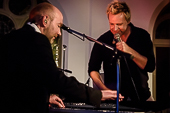 Queen_Kings_unplugged_2015-03-08_024.jpg : Queen Kings Unplugged Show, Klosterkirche-Hennef, 08.03.2015, Bild 23/43