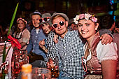 100J-SV-Horressen_Oktoberfest-2019-10-05_029.jpg : Fotos vom Oktoberfest zum 100-jährigen Jubiläum des SV-Horressen am 05.10.2019, Bild 29/203