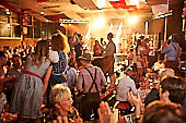 100J-SV-Horressen_Oktoberfest-2019-10-05_075.jpg : Fotos vom Oktoberfest zum 100-jährigen Jubiläum des SV-Horressen am 05.10.2019, Bild 75/203