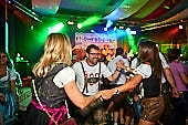 100J-SV-Horressen_Oktoberfest-2019-10-05_193.jpg : Fotos vom Oktoberfest zum 100-jährigen Jubiläum des SV-Horressen am 05.10.2019, Bild 193/203